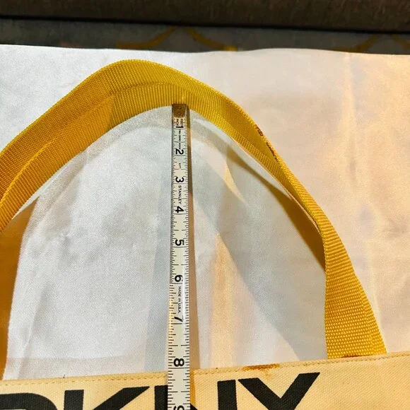 VNT DKNY Donna Karan New York City Sidewalks Landscape Canvas Tote, (NWOT) - Picture 16 of 16